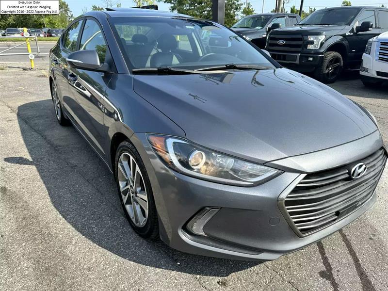 2018
Hyundai
Elantra